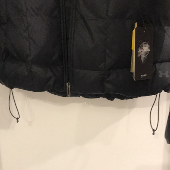 Under Armour Women’s 600 fill down Transition Jacket Short - Picture 3 of 10